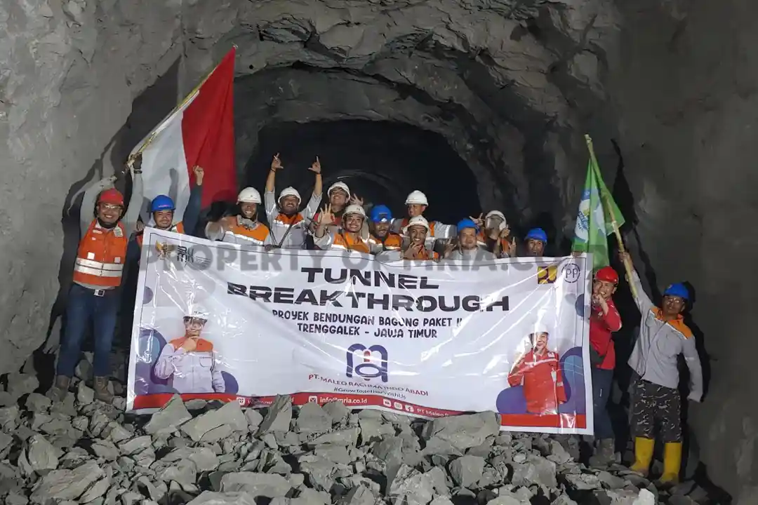 Pencapaian PT MRIA Breakthrough Tunnel Bendungan Bagong