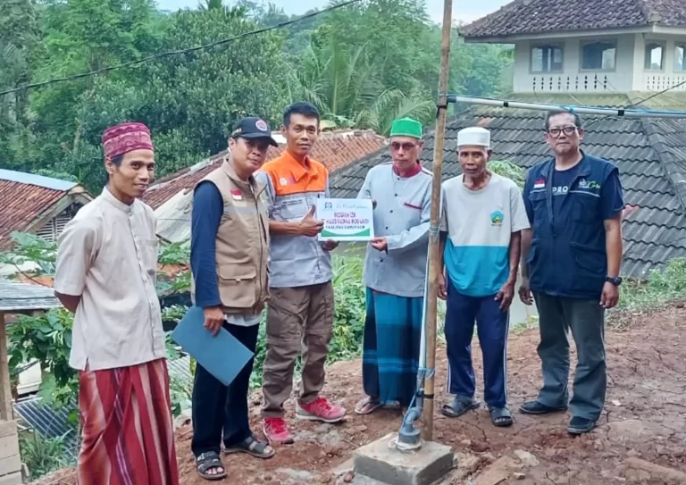 Serah Terima Sumur Bor di Kabupaten Tasikmalaya